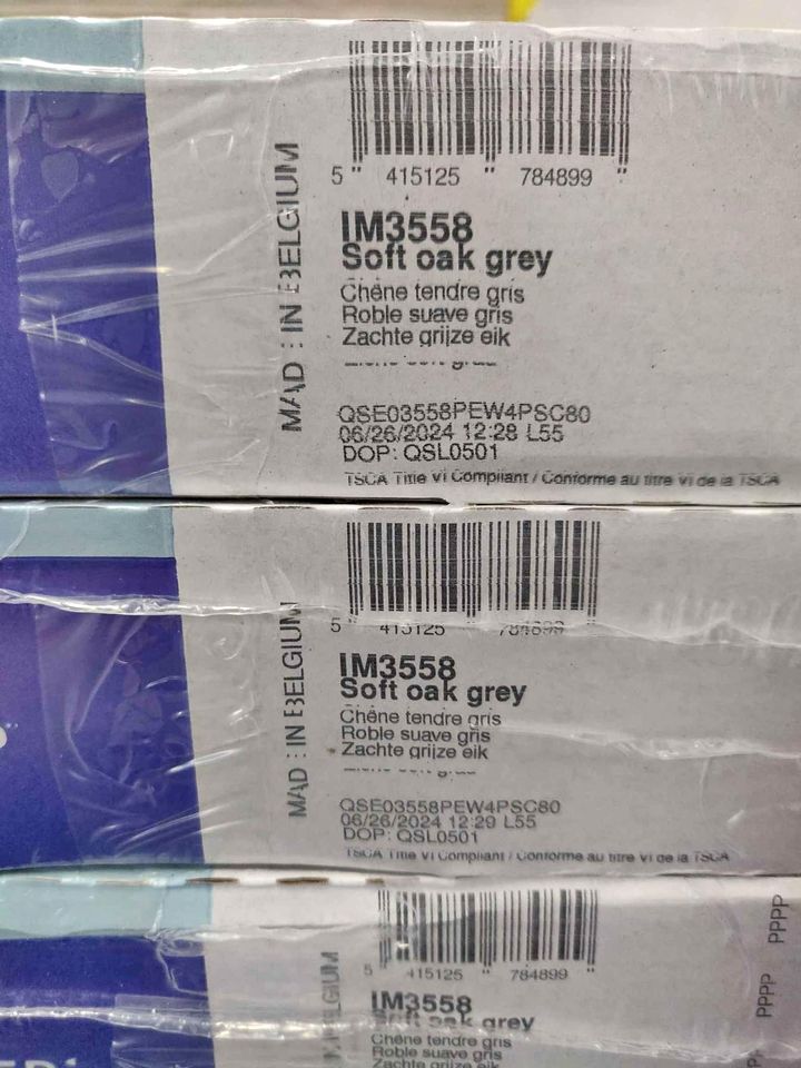 Quickstep Impressive Soft Oak Grey Laminate Flooring – £40 Per Pack (1.835 Sq Mtrs)